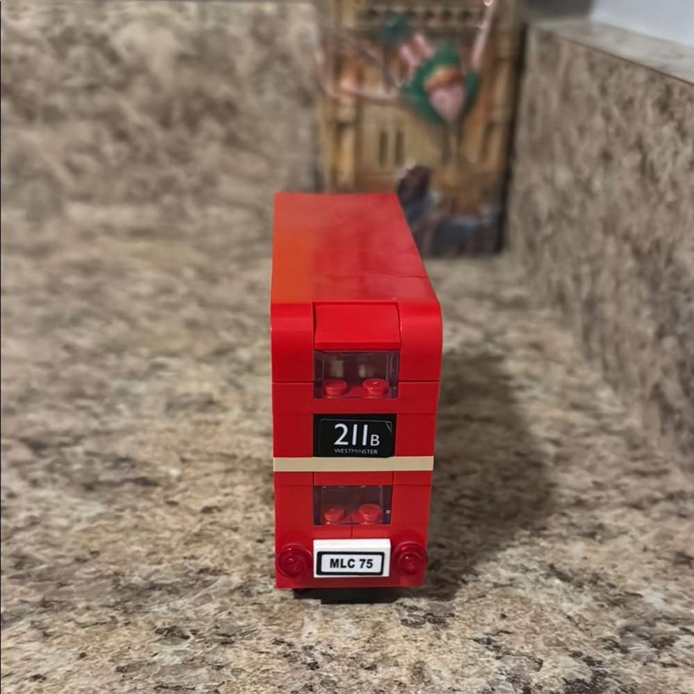 Lego London Red Double-Decker Bus - Picture 3 of 5